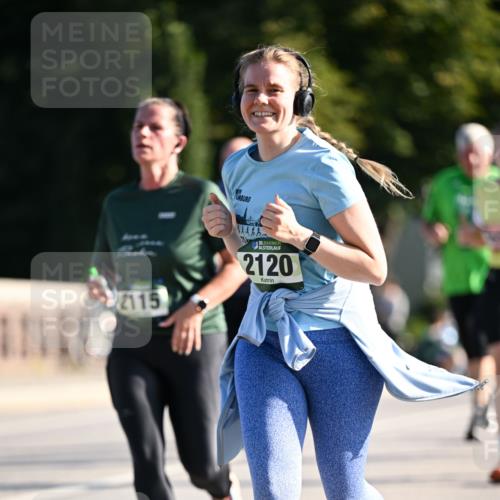 01.09.2024 - BARMER Alsterlauf Dr. Thomas Lammeyer http://msf.ph/oto/6910946 01.09.2024 09:45:10 Laufen 2115, 11, 35, 2120 meine-sportfotos.de