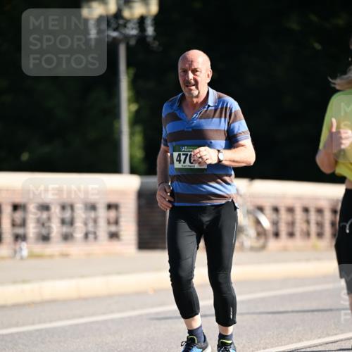 01.09.2024 - BARMER Alsterlauf Dr. Thomas Lammeyer http://msf.ph/oto/6911004 01.09.2024 09:45:13 Laufen 476, 838, 8349, 729 meine-sportfotos.de