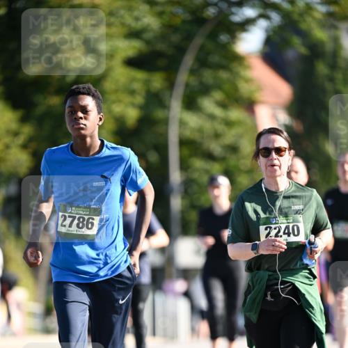 01.09.2024 - BARMER Alsterlauf Dr. Thomas Lammeyer http://msf.ph/oto/6911059 01.09.2024 09:45:16 Laufen 1, 35, 2786, 13, 2240 meine-sportfotos.de