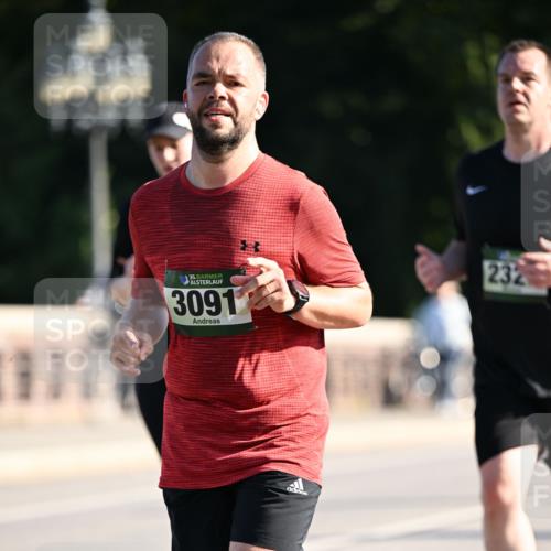 01.09.2024 - BARMER Alsterlauf Dr. Thomas Lammeyer http://msf.ph/oto/6911189 01.09.2024 09:45:21 Laufen 35, 3091, 232 meine-sportfotos.de