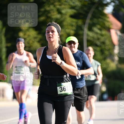 01.09.2024 - BARMER Alsterlauf Dr. Thomas Lammeyer http://msf.ph/oto/6911210 01.09.2024 09:45:23 Laufen 3618 meine-sportfotos.de