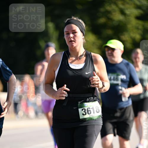 01.09.2024 - BARMER Alsterlauf Dr. Thomas Lammeyer http://msf.ph/oto/6911229 01.09.2024 09:45:23 Laufen 3618, 446 meine-sportfotos.de