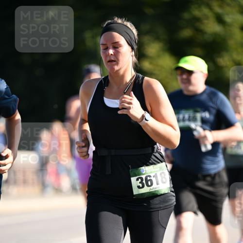 01.09.2024 - BARMER Alsterlauf Dr. Thomas Lammeyer http://msf.ph/oto/6911234 01.09.2024 09:45:23 Laufen 3618 meine-sportfotos.de