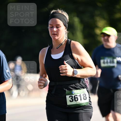 01.09.2024 - BARMER Alsterlauf Dr. Thomas Lammeyer http://msf.ph/oto/6911239 01.09.2024 09:45:24 Laufen 3618 meine-sportfotos.de