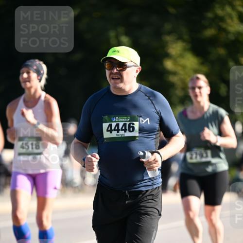 01.09.2024 - BARMER Alsterlauf Dr. Thomas Lammeyer http://msf.ph/oto/6911249 01.09.2024 09:45:24 Laufen 4516, 35, 4446, 2793 meine-sportfotos.de