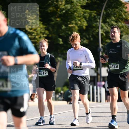 01.09.2024 - BARMER Alsterlauf Dr. Thomas Lammeyer http://msf.ph/oto/6911349 01.09.2024 09:45:31 Laufen 5312, 41, 8305, 4929 meine-sportfotos.de