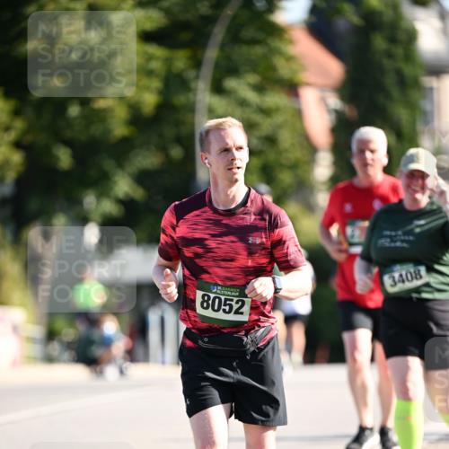 01.09.2024 - BARMER Alsterlauf Dr. Thomas Lammeyer http://msf.ph/oto/6911439 01.09.2024 09:45:36 Laufen 35, 8052, 3408 meine-sportfotos.de