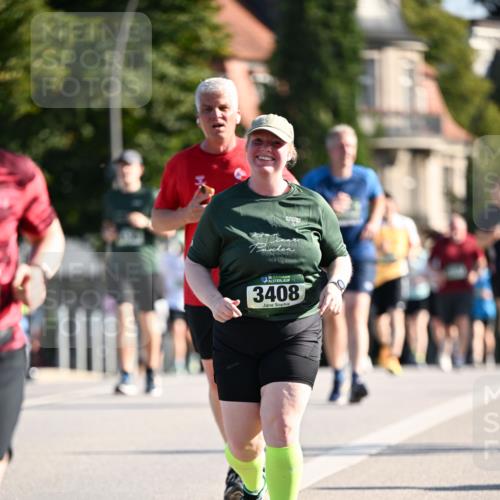 01.09.2024 - BARMER Alsterlauf Dr. Thomas Lammeyer http://msf.ph/oto/6911471 01.09.2024 09:45:37 Laufen 35, 3408 meine-sportfotos.de