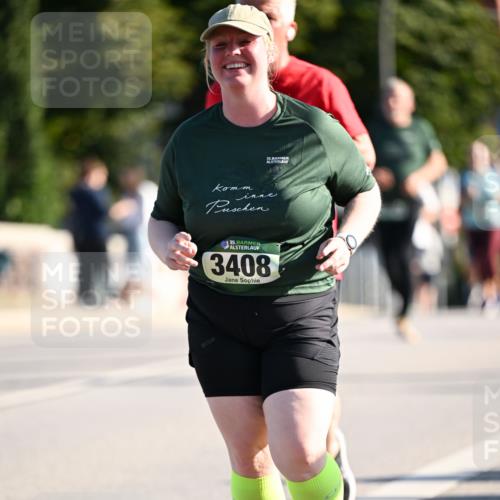 01.09.2024 - BARMER Alsterlauf Dr. Thomas Lammeyer http://msf.ph/oto/6911550 01.09.2024 09:45:39 Laufen 35, 35, 3408 meine-sportfotos.de