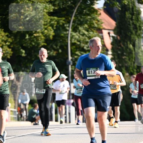 01.09.2024 - BARMER Alsterlauf Dr. Thomas Lammeyer http://msf.ph/oto/6911555 01.09.2024 09:45:40 Laufen 3855, 812, 1125, 3700 meine-sportfotos.de