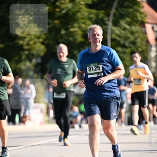 01.09.2024 - BARMER Alsterlauf Dr. Thomas Lammeyer http://msf.ph/oto/6911589 01.09.2024 09:45:41 Laufen 8125, 8125 meine-sportfotos.de