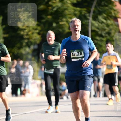 01.09.2024 - BARMER Alsterlauf Dr. Thomas Lammeyer http://msf.ph/oto/6911596 01.09.2024 09:45:42 Laufen 8125, 8125, 1 meine-sportfotos.de