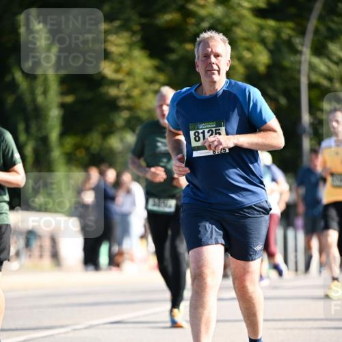 01.09.2024 - BARMER Alsterlauf Dr. Thomas Lammeyer http://msf.ph/oto/6911617 01.09.2024 09:45:42 Laufen 35, 8125, 8, 25 meine-sportfotos.de