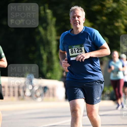 01.09.2024 - BARMER Alsterlauf Dr. Thomas Lammeyer http://msf.ph/oto/6911657 01.09.2024 09:45:43 Laufen 135, 8125 meine-sportfotos.de