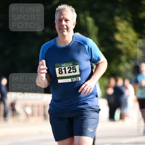 01.09.2024 - BARMER Alsterlauf Dr. Thomas Lammeyer http://msf.ph/oto/6911686 01.09.2024 09:45:44 Laufen 35, 8125, 8125 meine-sportfotos.de