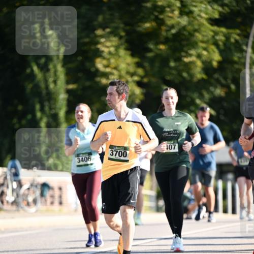 01.09.2024 - BARMER Alsterlauf Dr. Thomas Lammeyer http://msf.ph/oto/6911726 01.09.2024 09:45:45 Laufen 3406, 3700, 107 meine-sportfotos.de