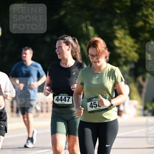 01.09.2024 - BARMER Alsterlauf Dr. Thomas Lammeyer http://msf.ph/oto/6911894 01.09.2024 09:45:51 Laufen 4447, 45 meine-sportfotos.de