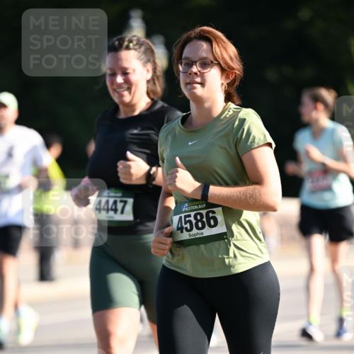 01.09.2024 - BARMER Alsterlauf Dr. Thomas Lammeyer http://msf.ph/oto/6911924 01.09.2024 09:45:52 Laufen 4447, 4586 meine-sportfotos.de