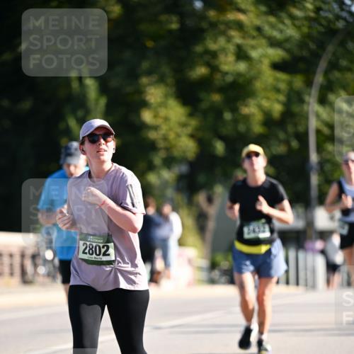 01.09.2024 - BARMER Alsterlauf Dr. Thomas Lammeyer http://msf.ph/oto/6912008 01.09.2024 09:45:55 Laufen 2802 meine-sportfotos.de