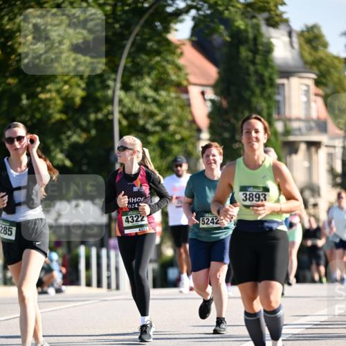 01.09.2024 - BARMER Alsterlauf Dr. Thomas Lammeyer http://msf.ph/oto/6912069 01.09.2024 09:45:57 Laufen 285, 2024, 4322, 4322, 5242, 1115, 3893 meine-sportfotos.de