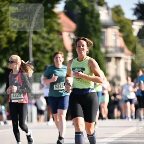 01.09.2024 - BARMER Alsterlauf Dr. Thomas Lammeyer http://msf.ph/oto/6912075 01.09.2024 09:45:58 Laufen 4322, 5242 meine-sportfotos.de