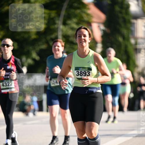 01.09.2024 - BARMER Alsterlauf Dr. Thomas Lammeyer http://msf.ph/oto/6912126 01.09.2024 09:45:59 Laufen 2024, 4322, 24, 35, 3893 meine-sportfotos.de