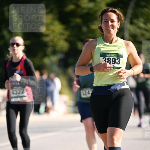 01.09.2024 - BARMER Alsterlauf Dr. Thomas Lammeyer http://msf.ph/oto/6912169 01.09.2024 09:46:00 Laufen 4322, 124, 35, 3893 meine-sportfotos.de