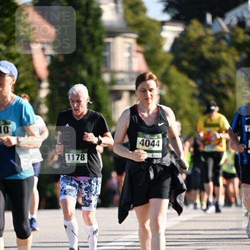 01.09.2024 - BARMER Alsterlauf Dr. Thomas Lammeyer http://msf.ph/oto/6912254 01.09.2024 09:46:05 Laufen 10, 1178, 4044, 4044 meine-sportfotos.de