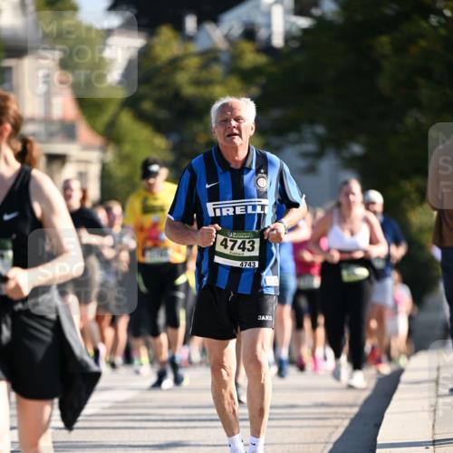 01.09.2024 - BARMER Alsterlauf Dr. Thomas Lammeyer http://msf.ph/oto/6912295 01.09.2024 09:46:07 Laufen 4743, 4743 meine-sportfotos.de