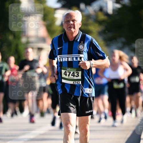 01.09.2024 - BARMER Alsterlauf Dr. Thomas Lammeyer http://msf.ph/oto/6912382 01.09.2024 09:46:09 Laufen 135, 4743, 4743 meine-sportfotos.de