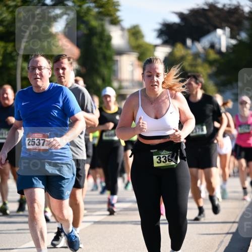 01.09.2024 - BARMER Alsterlauf Dr. Thomas Lammeyer http://msf.ph/oto/6912496 01.09.2024 09:46:16 Laufen 5, 2537, 336 meine-sportfotos.de