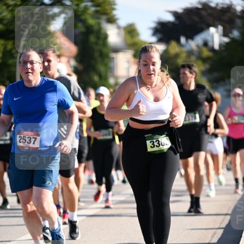 01.09.2024 - BARMER Alsterlauf Dr. Thomas Lammeyer http://msf.ph/oto/6912507 01.09.2024 09:46:16 Laufen 35, 2537, 330 meine-sportfotos.de