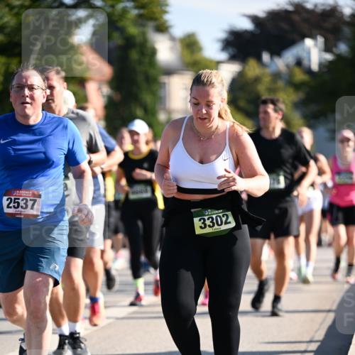 01.09.2024 - BARMER Alsterlauf Dr. Thomas Lammeyer http://msf.ph/oto/6912520 01.09.2024 09:46:16 Laufen 135, 2537, 3302 meine-sportfotos.de