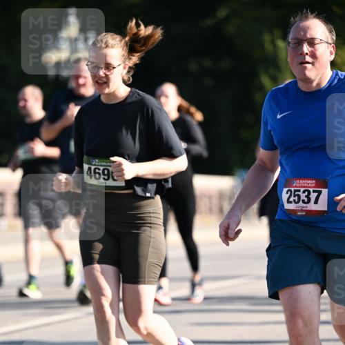 01.09.2024 - BARMER Alsterlauf Dr. Thomas Lammeyer http://msf.ph/oto/6912570 01.09.2024 09:46:17 Laufen 469, 35, 2537 meine-sportfotos.de