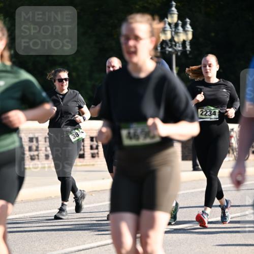 01.09.2024 - BARMER Alsterlauf Dr. Thomas Lammeyer http://msf.ph/oto/6912584 01.09.2024 09:46:18 Laufen 38, 4690, 2234 meine-sportfotos.de