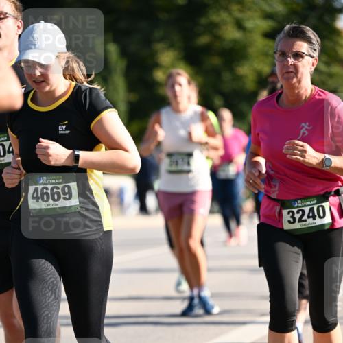 01.09.2024 - BARMER Alsterlauf Dr. Thomas Lammeyer http://msf.ph/oto/6912669 01.09.2024 09:46:21 Laufen 04, 35, 4669, 35, 3240 meine-sportfotos.de