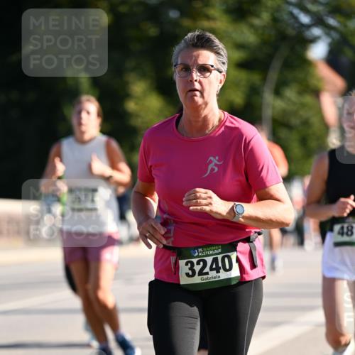 01.09.2024 - BARMER Alsterlauf Dr. Thomas Lammeyer http://msf.ph/oto/6912674 01.09.2024 09:46:22 Laufen 35, 3240, 48 meine-sportfotos.de