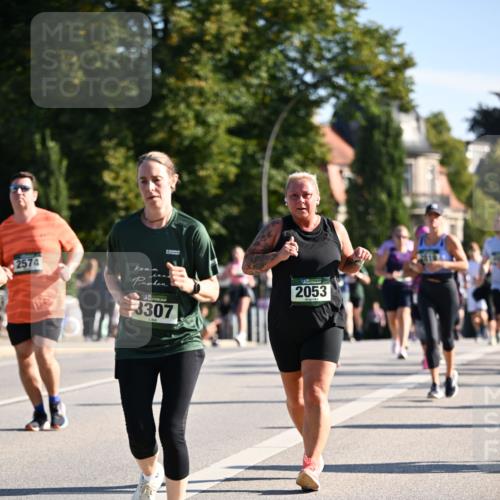 01.09.2024 - BARMER Alsterlauf Dr. Thomas Lammeyer http://msf.ph/oto/6912737 01.09.2024 09:46:25 Laufen 2574, 3307, 2053 meine-sportfotos.de