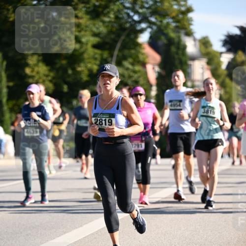 01.09.2024 - BARMER Alsterlauf Dr. Thomas Lammeyer http://msf.ph/oto/6912833 01.09.2024 09:46:29 Laufen 2819, 4639, 1791, 4964, 3819 meine-sportfotos.de