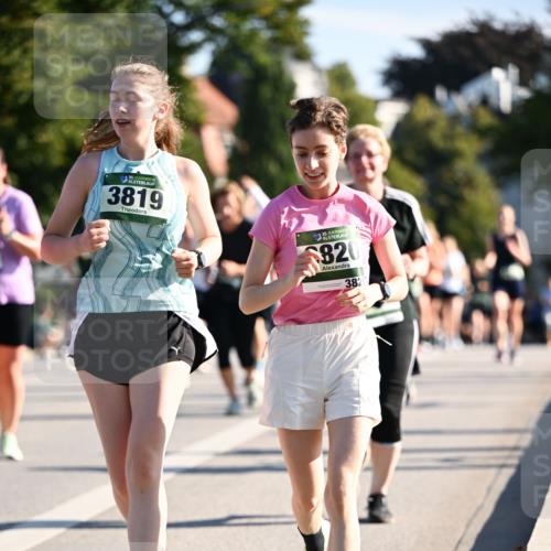 01.09.2024 - BARMER Alsterlauf Dr. Thomas Lammeyer http://msf.ph/oto/6912894 01.09.2024 09:46:32 Laufen 3819, 35, 820, 382 meine-sportfotos.de