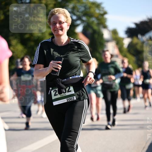 01.09.2024 - BARMER Alsterlauf Dr. Thomas Lammeyer http://msf.ph/oto/6912930 01.09.2024 09:46:34 Laufen 2002, 2002 meine-sportfotos.de