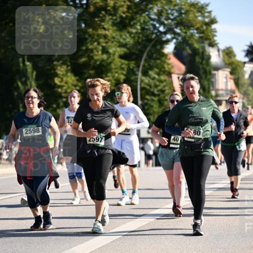 01.09.2024 - BARMER Alsterlauf Dr. Thomas Lammeyer http://msf.ph/oto/6912954 01.09.2024 09:46:35 Laufen 2598, 32, 407, 2597, 80, 21 meine-sportfotos.de