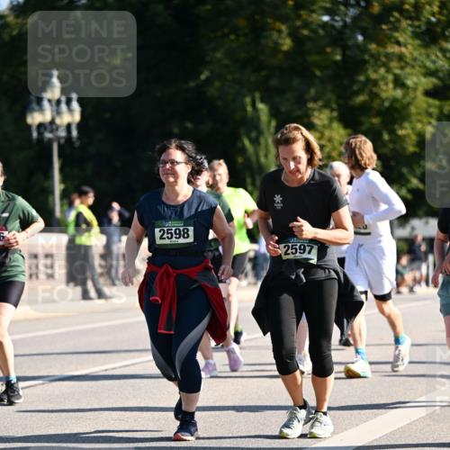 01.09.2024 - BARMER Alsterlauf Dr. Thomas Lammeyer http://msf.ph/oto/6912975 01.09.2024 09:46:36 Laufen 2598, 2597 meine-sportfotos.de