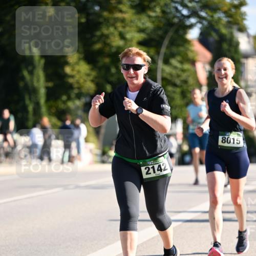 01.09.2024 - BARMER Alsterlauf Dr. Thomas Lammeyer http://msf.ph/oto/6913046 01.09.2024 09:46:39 Laufen 5, 2142, 8015 meine-sportfotos.de