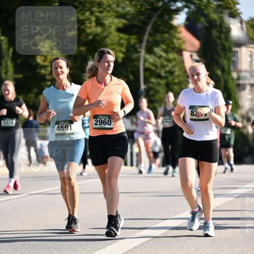 01.09.2024 - BARMER Alsterlauf Dr. Thomas Lammeyer http://msf.ph/oto/6913141 01.09.2024 09:46:43 Laufen 4691, 2960, 826 meine-sportfotos.de