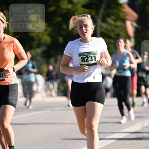 01.09.2024 - BARMER Alsterlauf Dr. Thomas Lammeyer http://msf.ph/oto/6913179 01.09.2024 09:46:44 Laufen 35, 8231 meine-sportfotos.de