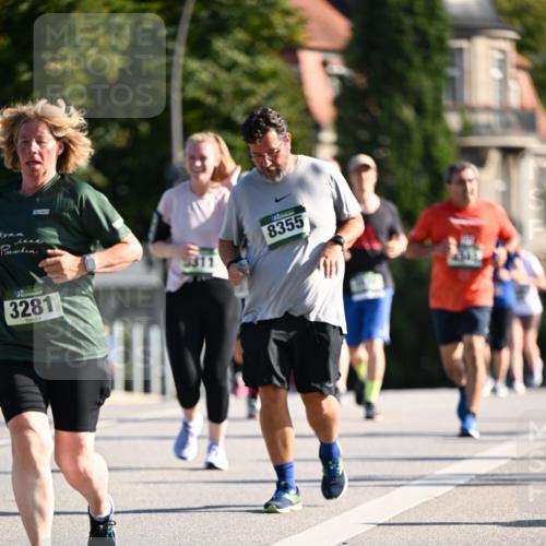 01.09.2024 - BARMER Alsterlauf Dr. Thomas Lammeyer http://msf.ph/oto/6913320 01.09.2024 09:46:50 Laufen 3281, 5311, 8355 meine-sportfotos.de