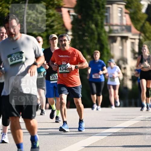 01.09.2024 - BARMER Alsterlauf Dr. Thomas Lammeyer http://msf.ph/oto/6913358 01.09.2024 09:46:51 Laufen 8355, 353, 434 meine-sportfotos.de