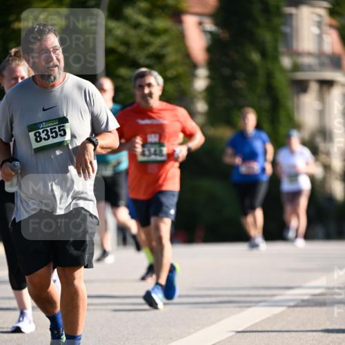 01.09.2024 - BARMER Alsterlauf Dr. Thomas Lammeyer http://msf.ph/oto/6913368 01.09.2024 09:46:52 Laufen 8355 meine-sportfotos.de