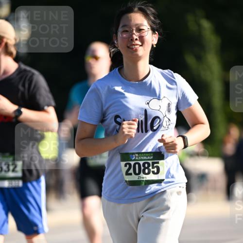 01.09.2024 - BARMER Alsterlauf Dr. Thomas Lammeyer http://msf.ph/oto/6913510 01.09.2024 09:46:57 Laufen 532, 135, 2085 meine-sportfotos.de